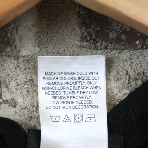 Fantastic Beast I Want to be a Wizard Black Long Sleeve Hoodie Womens S - Picture 5 of 5